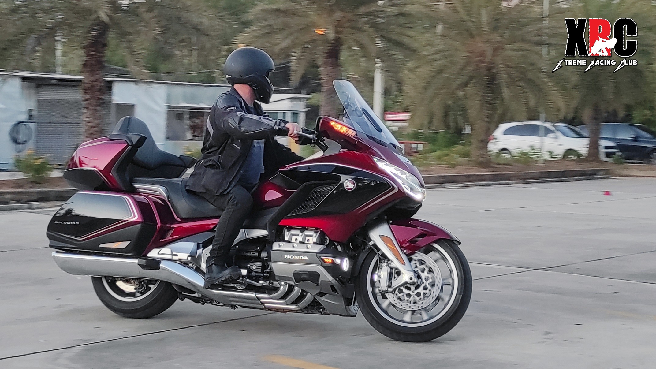 honda goldwing-safety-riding-driving-course-lesson-pattaya-bangkok-thailand-xrc-motorcycle-academy-club-02