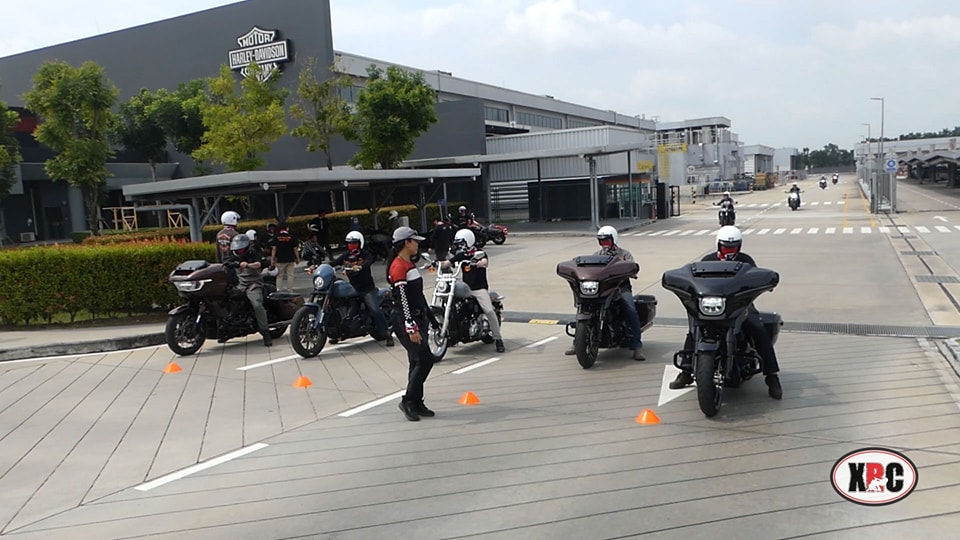harley-davidson-safety-riding-driving-course-lesson-pattaya-bangkok-thailand-xrc-motorcycle-academy-club-00