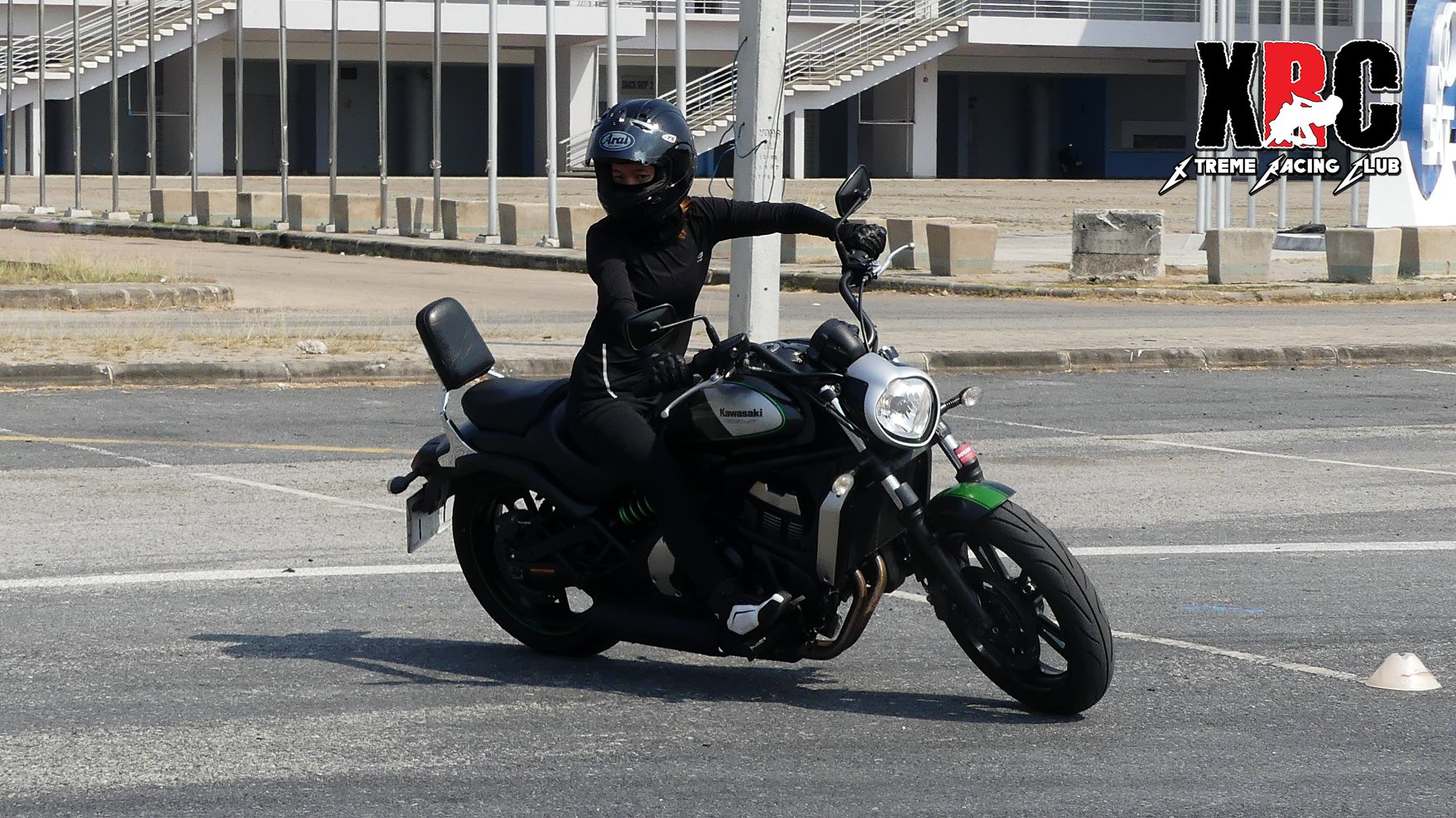 kawasaki vulcan 650-safety-riding-driving-course-lesson-pattaya-bangkok-thailand-xrc-motorcycle-academy-club-02